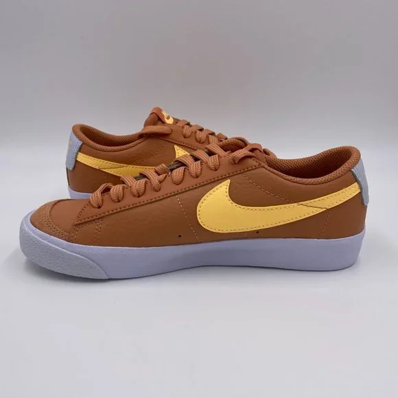 Nike Blazer Low ' 77 Amber Brown / Melon Tint Womens Shoes - Picture 2 of 8